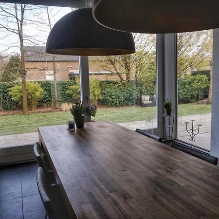 Bed & Wellness Boxtel, Luxe Kamer Met Airco En Eigen Badkamer, Ligbad Extérieur photo